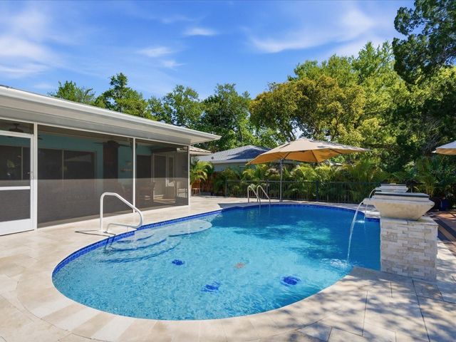 1316 KENNYWOOD DRIVE, Largo, FL 33770