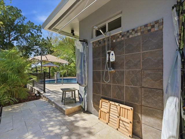 1316 KENNYWOOD DRIVE, Largo, FL 33770