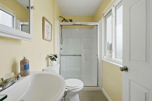 656 Forest Lake Drive, Pacifica, CA 94044