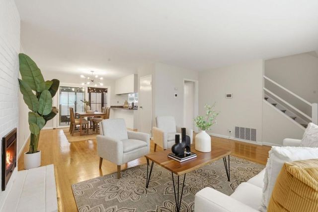 656 Forest Lake Drive, Pacifica, CA 94044
