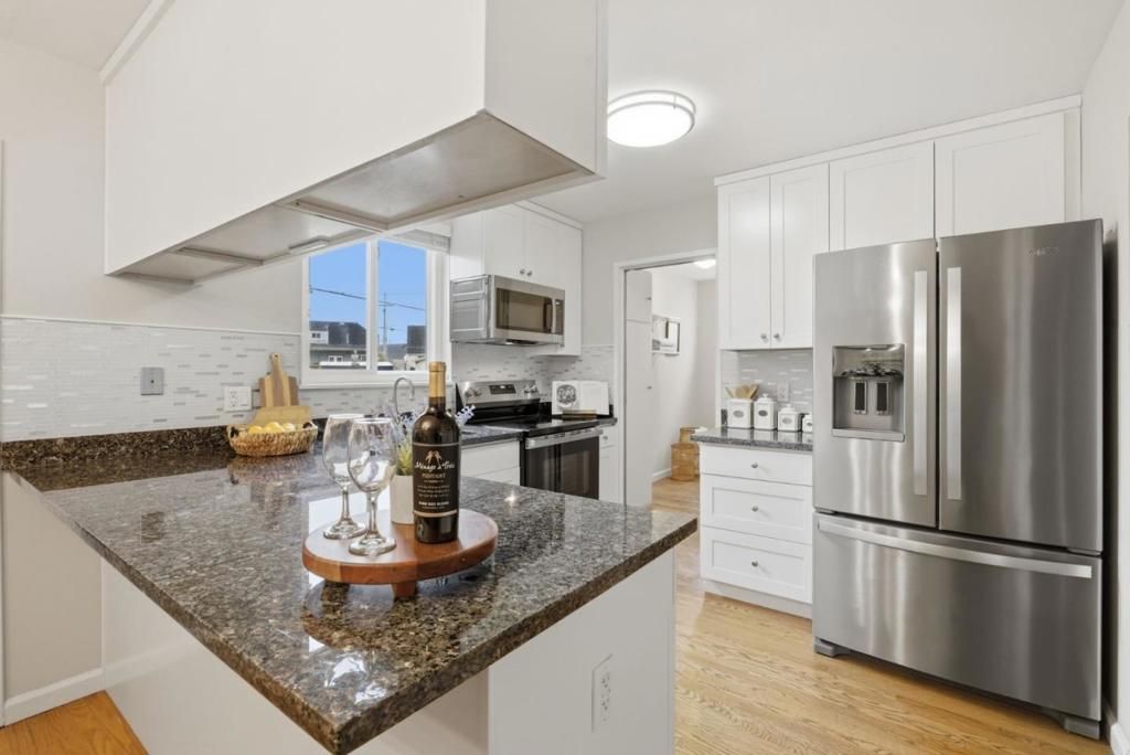 Image 8 of property listing at 656 Forest Lake Drive, Pacifica, CA 94044