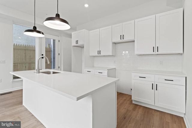 1935 CECIL B MOORE AVE, Philadelphia, PA 19121