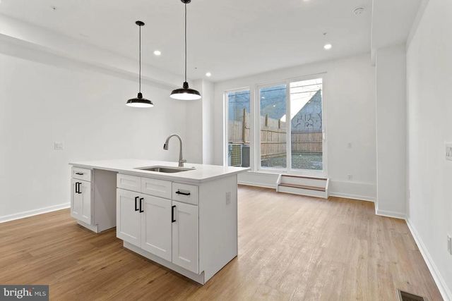 1935 CECIL B MOORE AVE, Philadelphia, PA 19121