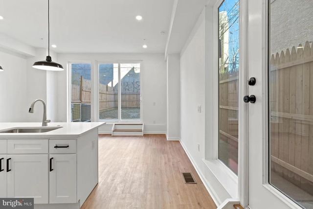 1935 CECIL B MOORE AVE, Philadelphia, PA 19121