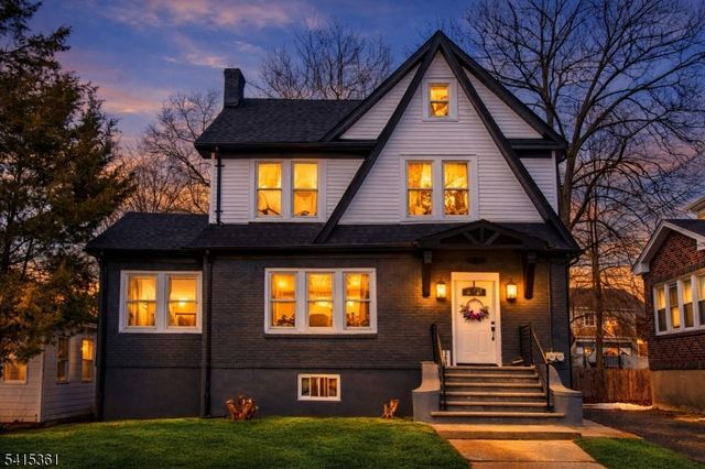 363 Marlboro Rd, Englewood City, NJ 07631