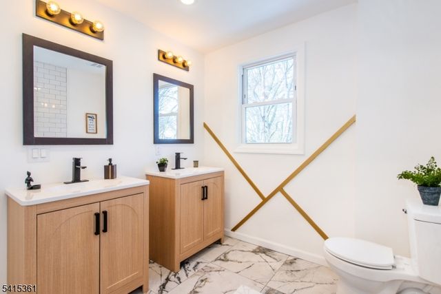 363 Marlboro Rd, Englewood City, NJ 07631