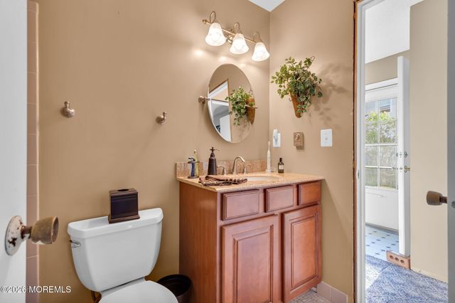 15 S Seas Court, Barnegat, NJ 08005