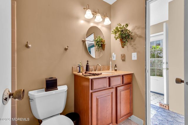 15 S Seas Court, Barnegat, NJ 08005