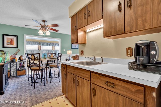 15 S Seas Court, Barnegat, NJ 08005