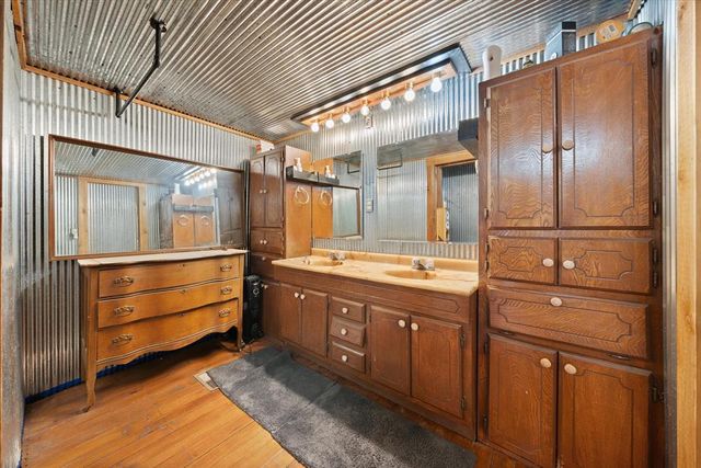 13900 Deer Run Road, Jones, OK 73049