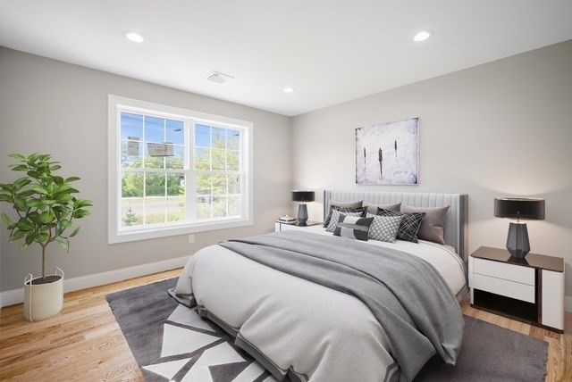 4 Sabrina Way E, Agawam, MA 01001