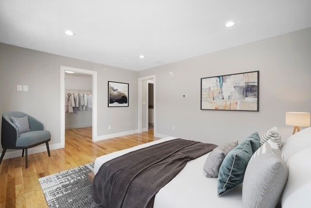 4 Sabrina Way E, Agawam, MA 01001