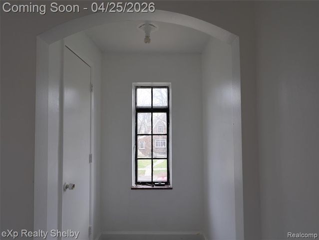 15531 Winthrop Street, Detroit, MI 48227