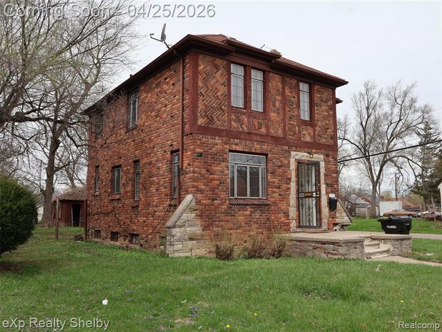 15531 Winthrop Street, Detroit, MI 48227