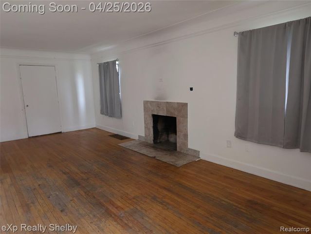 15531 Winthrop Street, Detroit, MI 48227