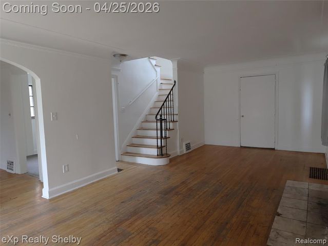 15531 Winthrop Street, Detroit, MI 48227