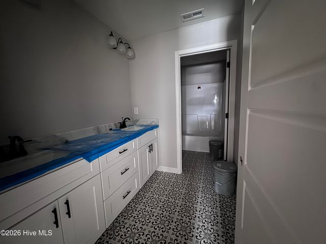 3763 Huntcliff Drive, La Grange, NC 28551