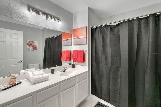 4561 YELLOWGOLD ROAD E 102, Kissimmee, FL 34746