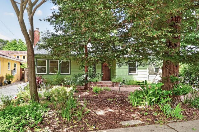 5221 9th Ave, Sacramento, CA 95820