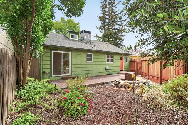 5221 9th Ave, Sacramento, CA 95820