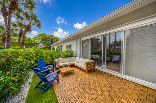 4117 W Palm Aire Drive B2, Pompano Beach, FL 33069