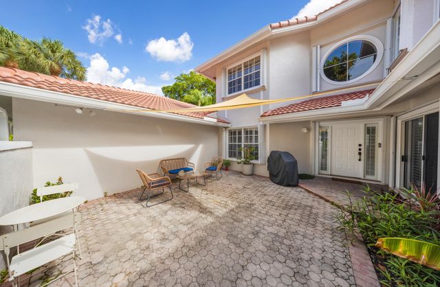 4117 W Palm Aire Drive B2, Pompano Beach, FL 33069