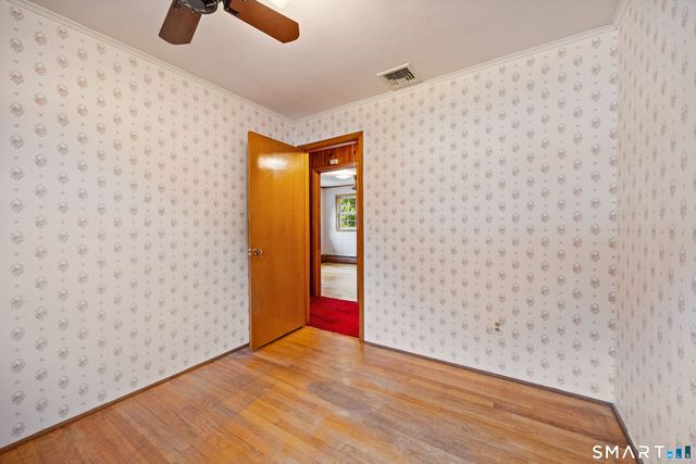 106 Townsend Avenue, Waterbury, CT 06705