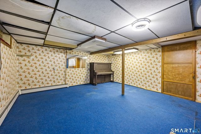 106 Townsend Avenue, Waterbury, CT 06705