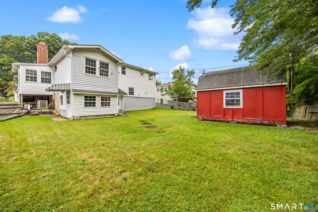 106 Townsend Avenue, Waterbury, CT 06705