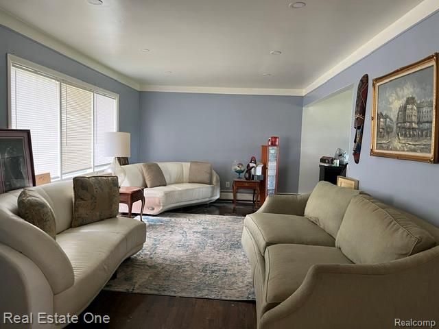 28835 Murray Crescent Drive, Southfield, MI 48076