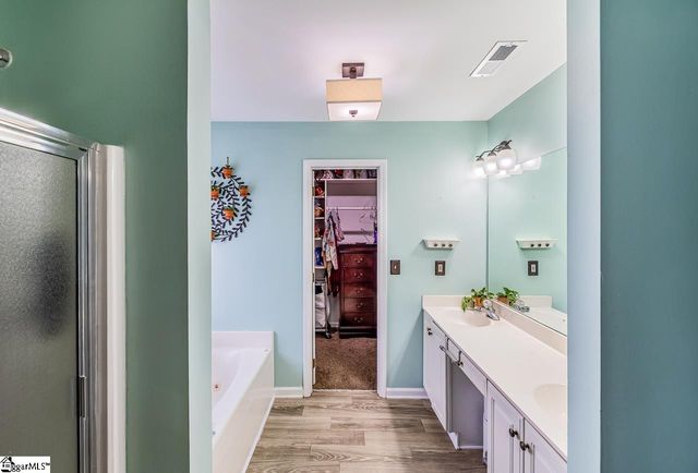 401 Summerwalk Place, Simpsonville, SC 29681