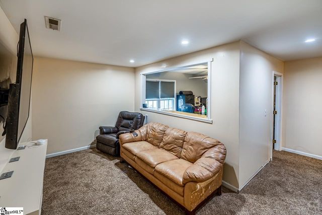 401 Summerwalk Place, Simpsonville, SC 29681