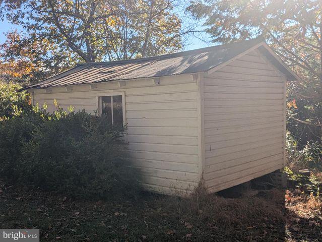 2291 MIDDLE RIDGE RD, Newport, PA 17074