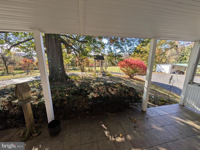 2291 MIDDLE RIDGE RD, Newport, PA 17074