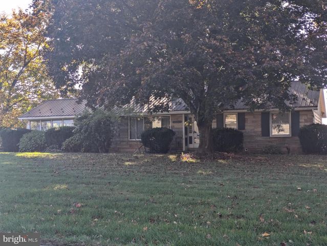 2291 MIDDLE RIDGE RD, Newport, PA 17074