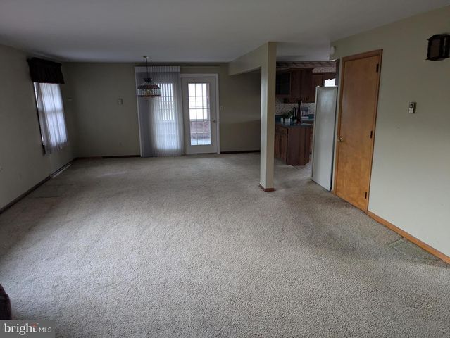 2291 MIDDLE RIDGE RD, Newport, PA 17074