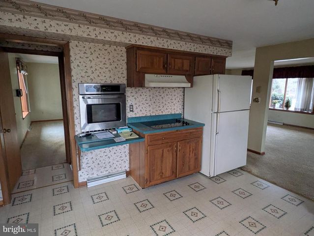 2291 MIDDLE RIDGE RD, Newport, PA 17074