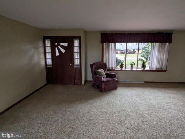 2291 MIDDLE RIDGE RD, Newport, PA 17074