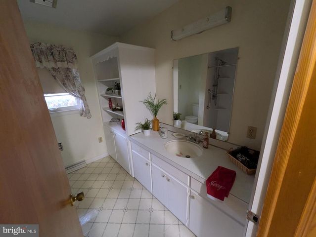 2291 MIDDLE RIDGE RD, Newport, PA 17074