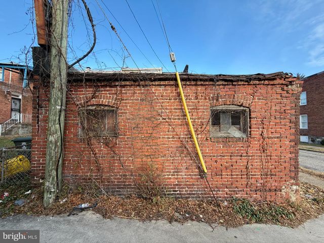 2400 REISTERSTOWN RD, Baltimore, MD 21217