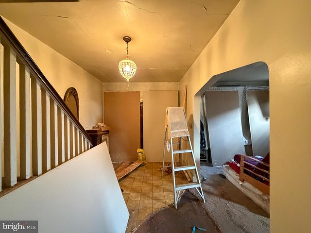 2400 REISTERSTOWN RD, Baltimore, MD 21217