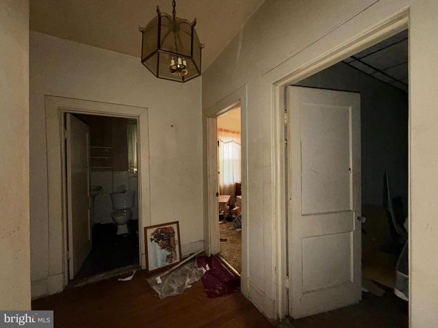 2400 REISTERSTOWN RD, Baltimore, MD 21217