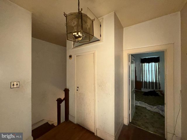 2400 REISTERSTOWN RD, Baltimore, MD 21217