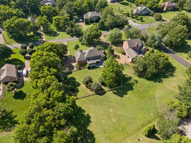 1524 Gordon Petty Dr, Brentwood, TN 37027