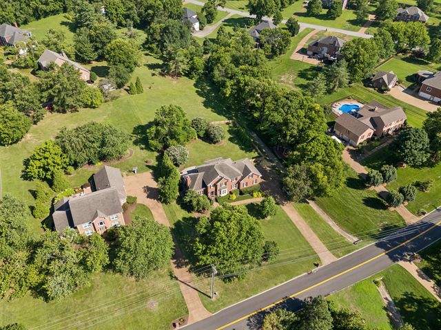 1524 Gordon Petty Dr, Brentwood, TN 37027