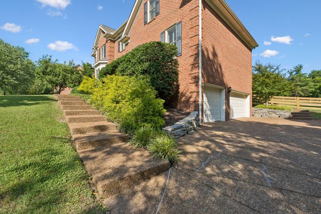 1524 Gordon Petty Dr, Brentwood, TN 37027