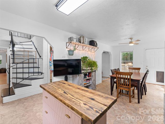105 Big Bear Drive, Pisgah Forest, NC 28768