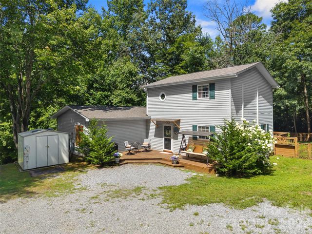 105 Big Bear Drive, Pisgah Forest, NC 28768