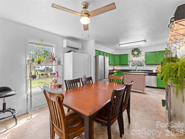 105 Big Bear Drive, Pisgah Forest, NC 28768