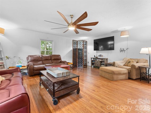 105 Big Bear Drive, Pisgah Forest, NC 28768